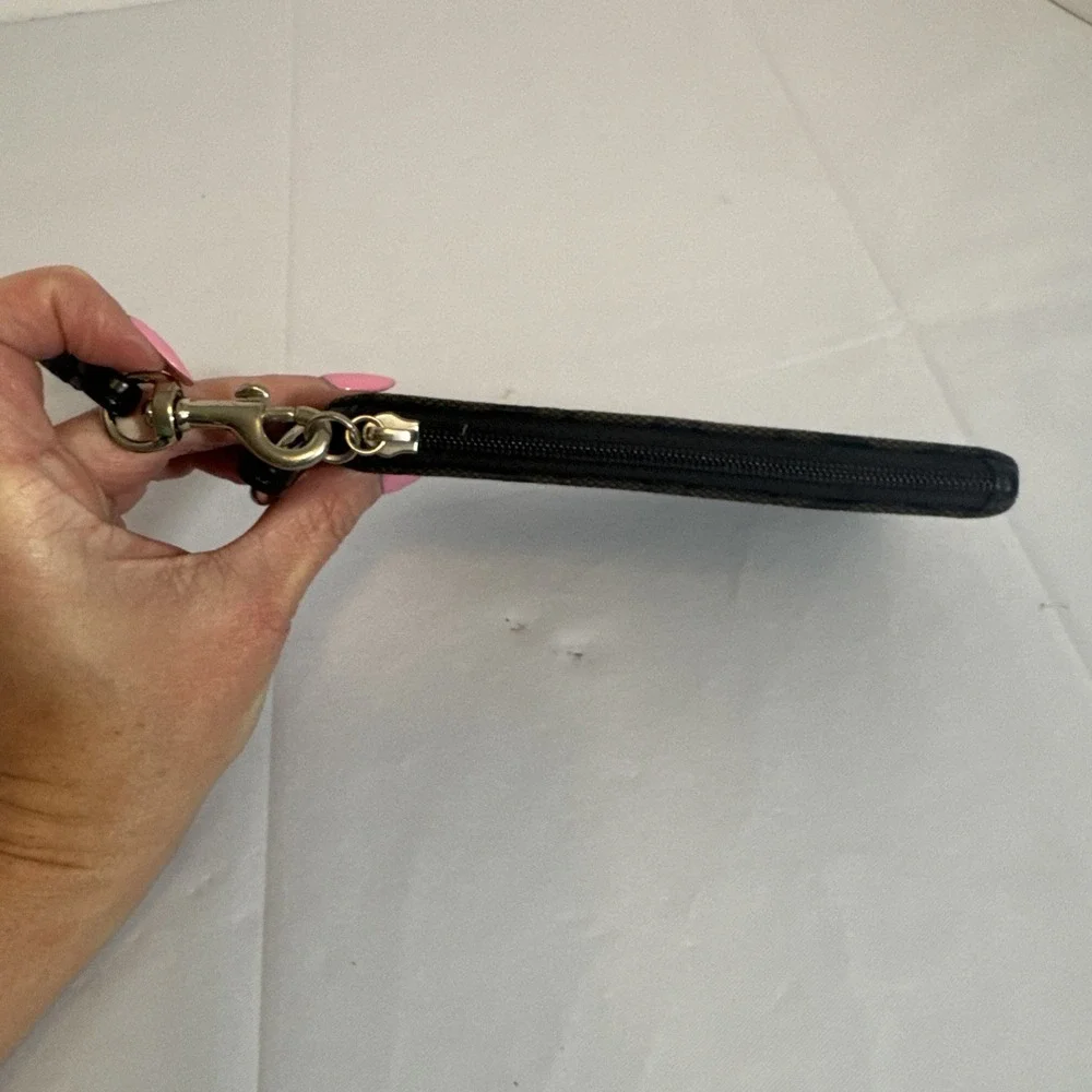 Coach Signature Small Wristlet Wallet Black Jacquard Blue Satin Lining So Nice!‎